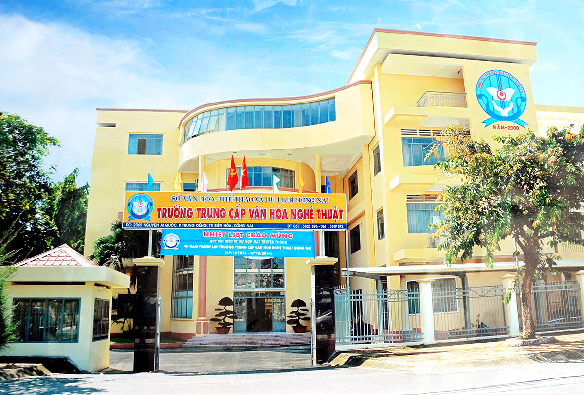 Trường Trung cấp Văn hóa Nghệ thuật Đồng Nai